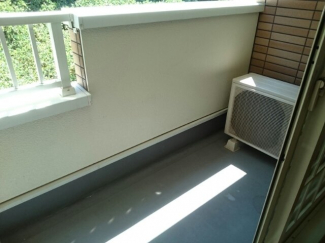 【バルコニー】