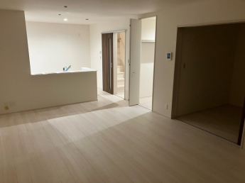 【居間・リビング】