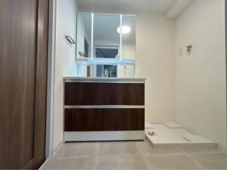 【独立洗面台】