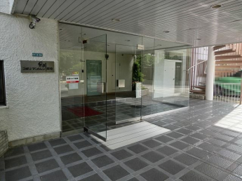 【エントランス】