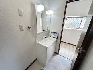 【独立洗面台】