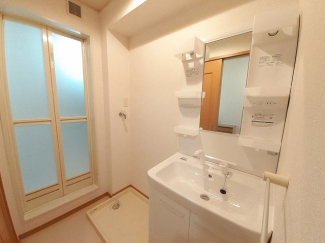 脱衣スペースもあります