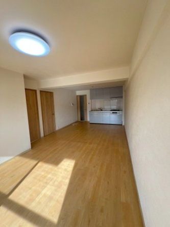 【居間・リビング】