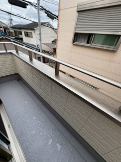 【バルコニー】