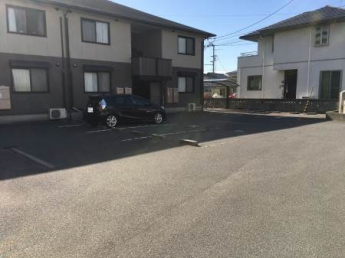 【駐車場】