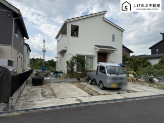 オール電化住宅
太陽光発電システム搭載　4.0Kw
駐車3台可
2020年建築の築浅物件！