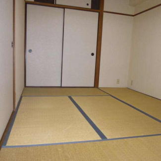 衣山駅前マンションの画像