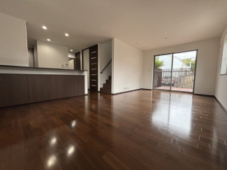 【居間・リビング】