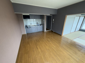 【居間・リビング】