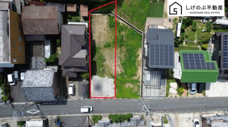 約87坪
広々とした土地
平坦・更地
石部小学校まで徒歩7分！
徒歩圏内にスーパーやコンビニエンスストアが充実しているので買い物にとても便利です♪