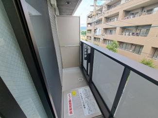 【バルコニー】