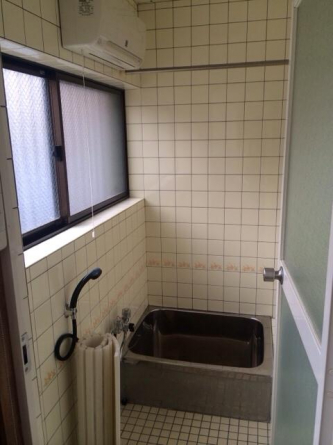 松山市住吉２丁目の一戸建ての画像