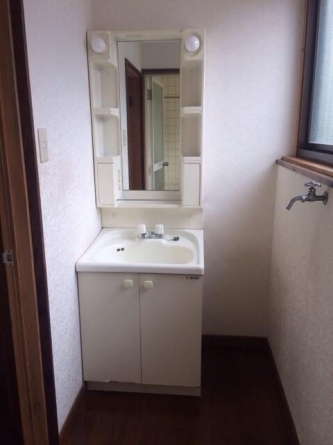 松山市住吉２丁目の一戸建ての画像