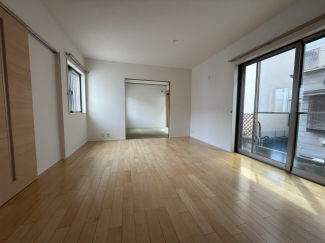 【居間・リビング】