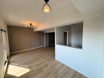 【居間・リビング】