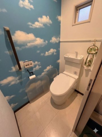 １階トイレ
※AI加工しています