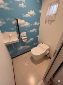 ２階トイレ
※AI加工しています