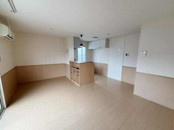 新居浜市久保田町２丁目のアパートの画像