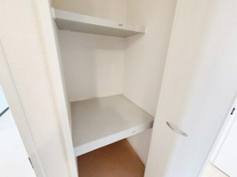 新居浜市久保田町２丁目のアパートの画像