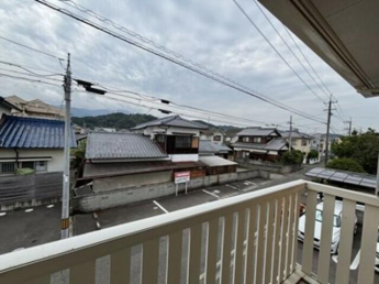 新居浜市久保田町２丁目のアパートの画像