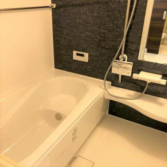 新居浜市西の土居町２丁目のアパートの画像