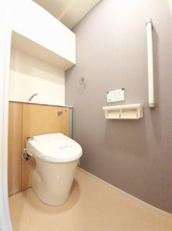 落ち着いたトイレです