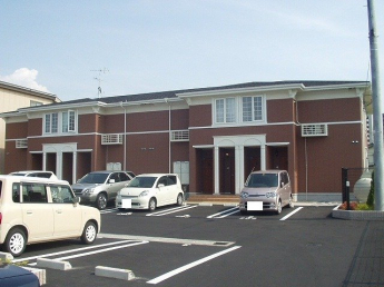 落ち着いた雰囲気の外観です