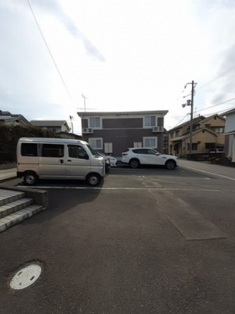 駐車場に車を止められます