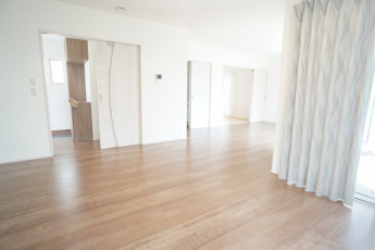 【居間・リビング】