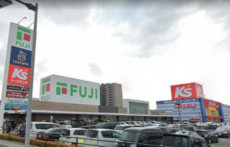 フジ藤原店まで482m