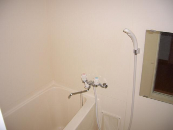 松山市福音寺町のマンションの画像