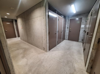 トランクルーム(月額２０００円～）