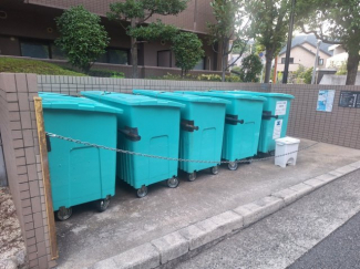 敷地内ゴミ置き場