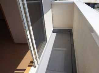 【バルコニー】