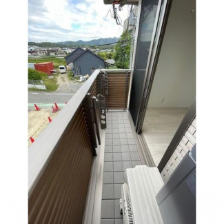 【バルコニー】