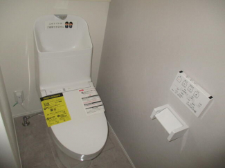 １階、２階にもトイレあります、機能も充実しています