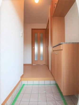シンプルで使いやすい玄関です