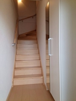 明るい玄関です