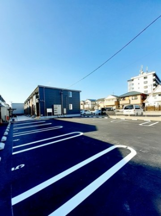 駐車場に車を止められます