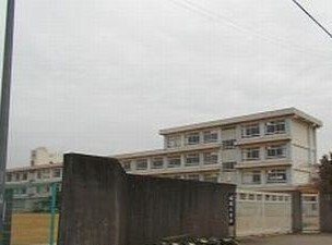 旭陽小学校まで500m