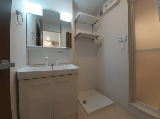 広い洗面スペース