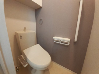 ゆったりとした空間のトイレです