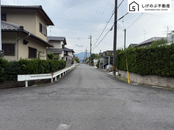 前面道路です。