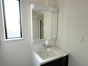 【独立洗面台】