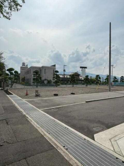 西条市小松町新屋敷の売地の画像