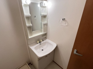 広い洗面スペース