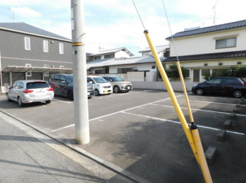 【駐車場】