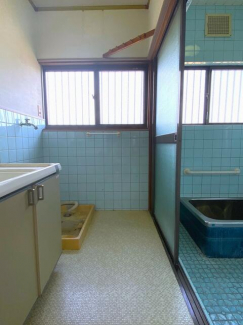 伊予市稲荷の中古一戸建ての画像