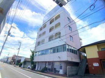 新居浜市港町のビルの画像