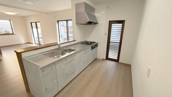 松山市南斎院町の中古一戸建ての画像